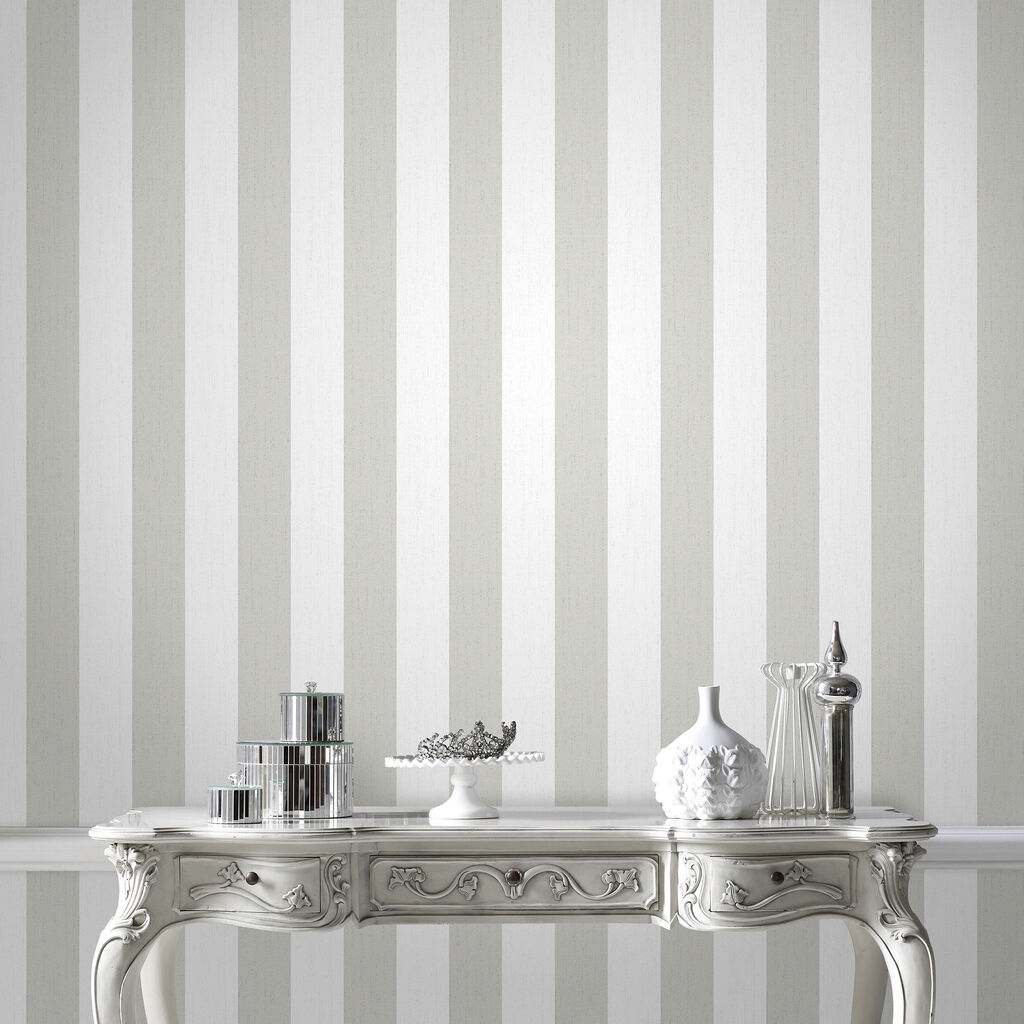 Glitterati White And Silver Wallpaper